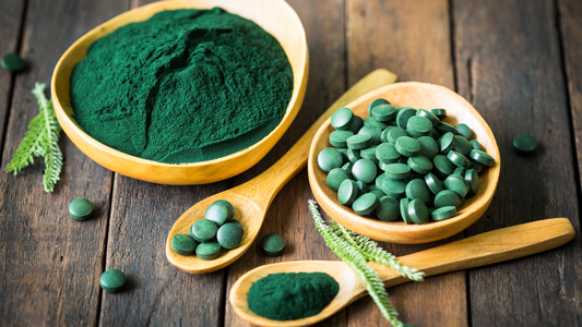 La différence entre spiruline et phycocyanine