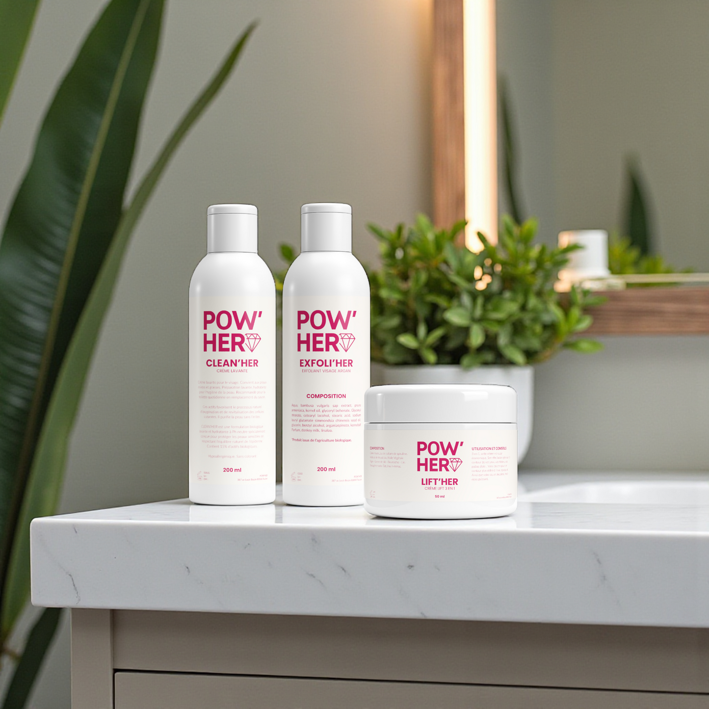 Pack Skincare POW'HER : routine beauté complète Clean'HER + Exfoli'HER + Lift'HER. Peau éclatante et liftée, formules naturelles douces. 